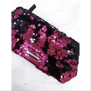 Victoria’s Secret flip sequin clutch nwot